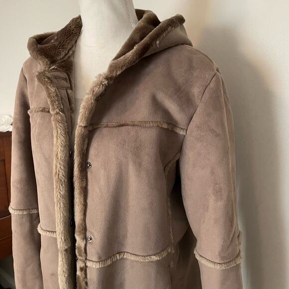 Jones New York Faux Fur Lined Coat - Picture 2 of 6
